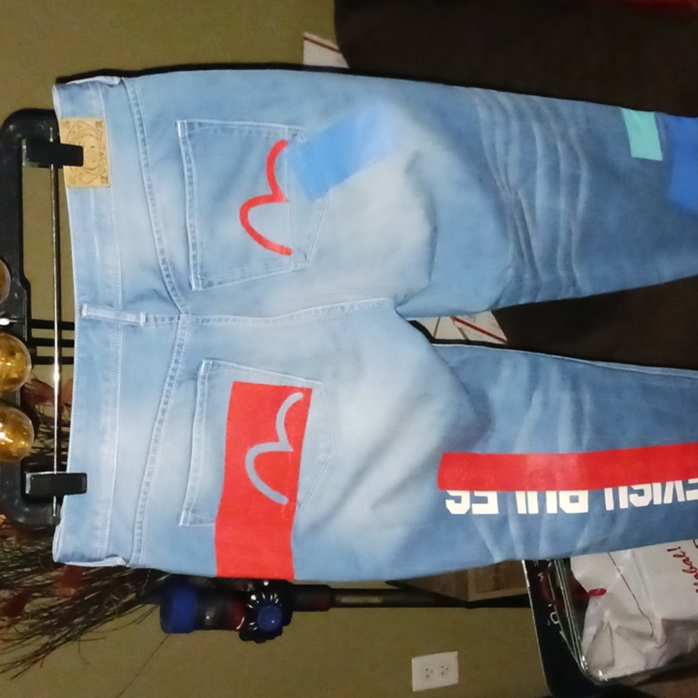 EVISU JEANS